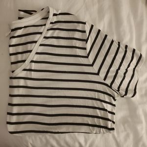 Old Navy v-neck Luxe Tee, black and white striped, XXL